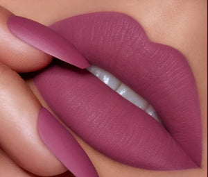 Glamour Cream Lipstick
